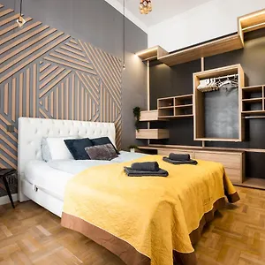 Deluxe Quentin Next To The Fashion Street Budapeszt