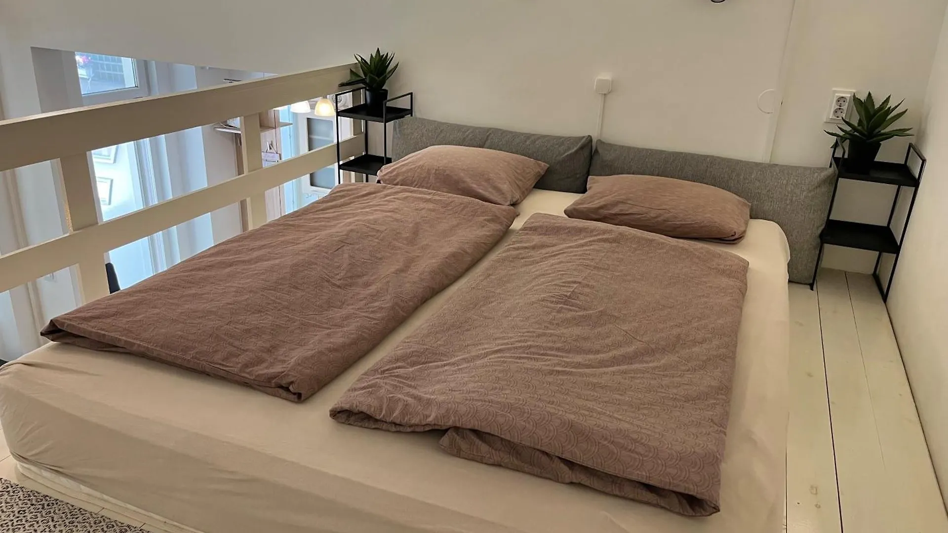 Brand New Garden Flat / Free Parking Appartement Boedapest